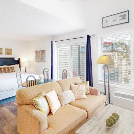 Condo 416 at North Creek Resort，位于蓝山的酒店