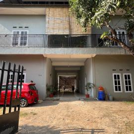Hotel O Kost Maharaja Near Maros,位于马卡萨的酒店