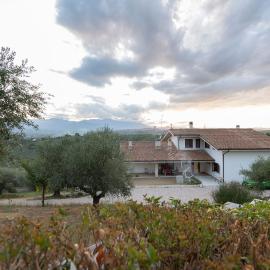 Green Residence Villa Assunta，位于Moscufo的酒店