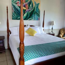 Boundless Bliss Hotel，位于拿撒勒的酒店