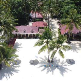 Beach Placid Resort powered by Cocotel，位于Ocoy的酒店