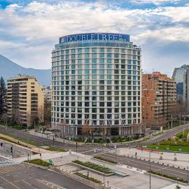 DoubleTree by Hilton Santiago Kennedy, Chile，位于圣地亚哥的酒店