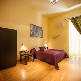 Albergo Tripoli B&B Affittacamere，位于科拉托的酒店