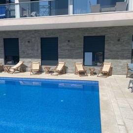 Elia Residence Rooms，位于贝西奇的酒店