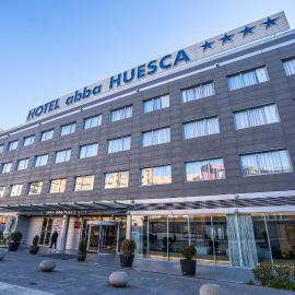 Abba Huesca，位于韦斯卡的酒店