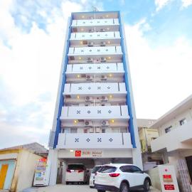 BiBi Hotel FUTENMA，位于宜野湾市的酒店