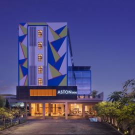 Aston Inn Tasikmalaya，位于打横的酒店