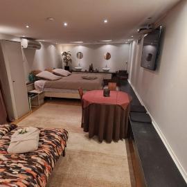 BeautyD JUNIOR-SUITE family room for up to 3 children centrum GULLEGEM KORTRIJK，位于韦弗尔海姆的酒店