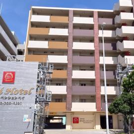 BiBi Hotel コンベンションベイ，位于宜野湾市的酒店