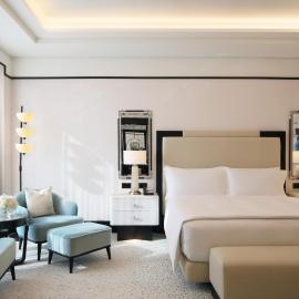 Waldorf Astoria Doha West Bay，位于多哈的酒店