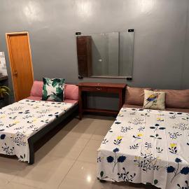 Limewood Residences- Bago City good for 4，位于Bago的酒店