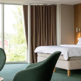 Medlefors Hotell & Konferens，位于谢莱夫特奥的酒店