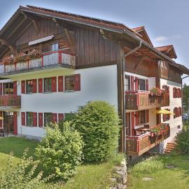 Alpenstern Finy, Bio-Gästehaus