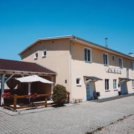 Drei Bären Hotel & Apartments，位于艾夏的酒店