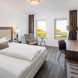 Hotel Newton Ludwigshafen，位于莱茵河畔路德维希港的酒店