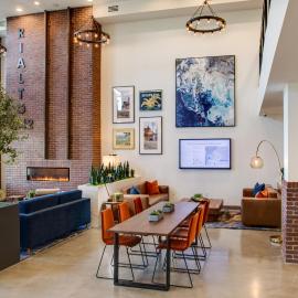 Ayres Hotel Rialto Fontana，位于里亚托的酒店