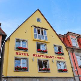 Laurentius Boutique-Hotel，位于魏克尔斯海姆的酒店