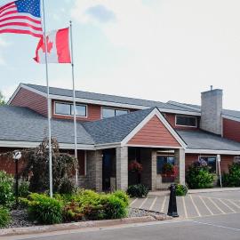 AmericInn by Wyndham Ironwood，位于艾恩伍德的酒店