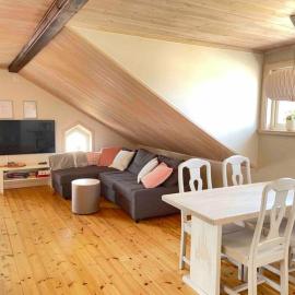 Penthouse close to Vasaloppet finish line portal，位于莫拉的酒店