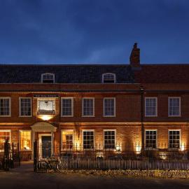 The Dial House,位于里弗姆的酒店