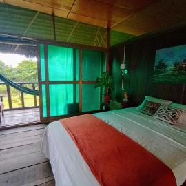 Casa Kukama Lodge，位于伊基托斯的酒店