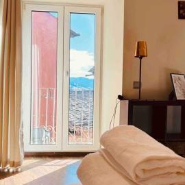 Luminoso y Céntrico Estudio, Llívia, Cerdanya，位于利维亚的酒店