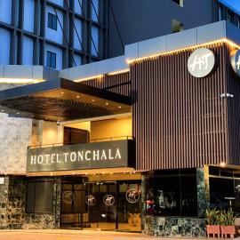 Hotel Tonchalá，位于库库塔的酒店