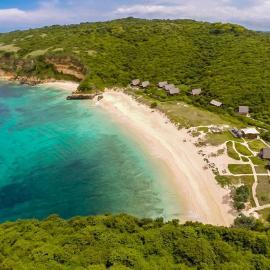 Jeeva Beloam Beach Camp，位于Tanjung Ringgit的酒店