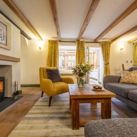 Mill House Cottage，位于布兰克斯特的酒店