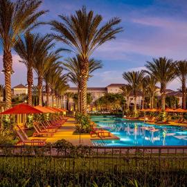 Luxury Irvine 2Bedrooms 2Bathrooms kitchen Pool apartment，位于尔湾的酒店