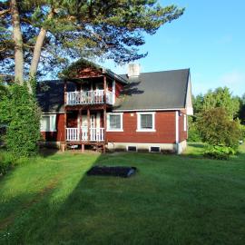 Sõrve Holiday Home，位于Kargi的酒店