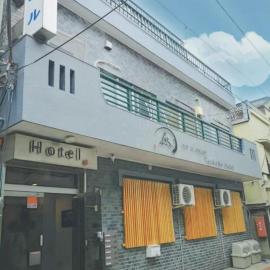 Tsubame Hotel Asakusabashi 3 minutes walk from Asakusabashi Station Near Asakusa, Akihabara, and Ueno Cooking utensils and kitchen washing machine available Direct access to Haneda and Narita airports