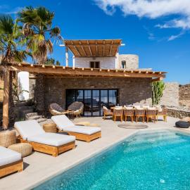 Pure Mykonos Villa，位于Plintri的酒店