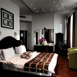 Hotel Zeder Garni,位于贝尔格莱德的酒店
