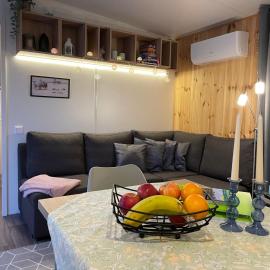 Holiday Home Tiny Haus Alex by Interhome，位于维德宁的酒店