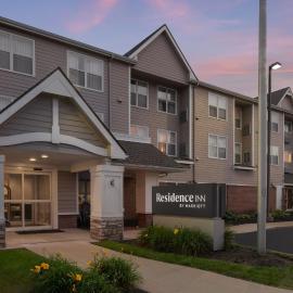 Residence Inn Boston Dedham，位于戴德姆的酒店