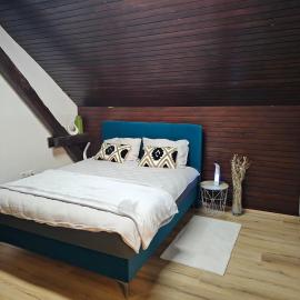Soba 7 Pekrska vila，位于利姆斯的酒店