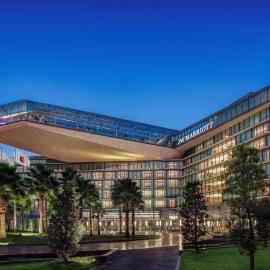 JW Marriott Hotel Hanoi,位于河内的酒店