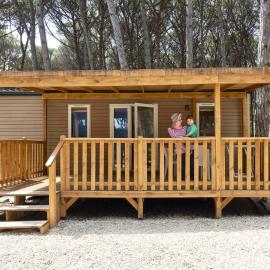 Camping Village Mare Pineta，位于帕埃斯图姆的酒店