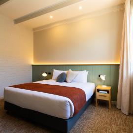 The Clovercrest Hotel Motel,位于Modbury的酒店