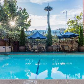 Travelodge by Wyndham Seattle By The Space Needle，位于西雅图的酒店