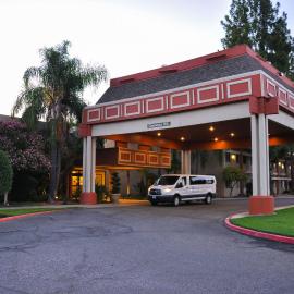 Piccadilly Inn Airport,位于弗雷斯诺的酒店