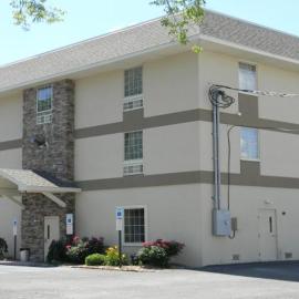 Gamble Farm Inn and Suites，位于Jersey Shore的酒店