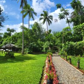 CROSSROADS HAVEN FARM，位于Majayjay的酒店