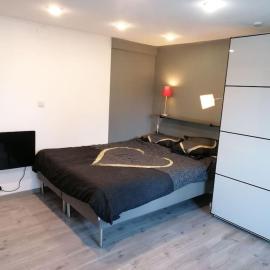 Studio calme à proximité des 7 meuses，位于普罗丰德维耶的酒店