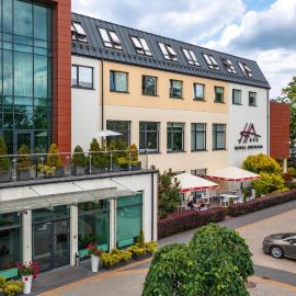 Hotel Austeria Conference & Spa,位于切霍齐内克的酒店