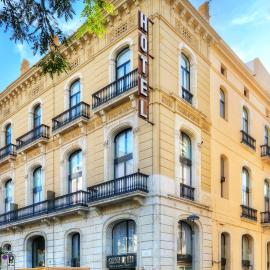 Hotel Lauria，位于塔拉戈纳的酒店
