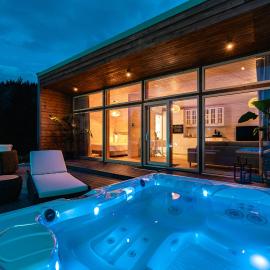 Eden Hill Retreat & Spa - Adults Only，位于西蒙的酒店