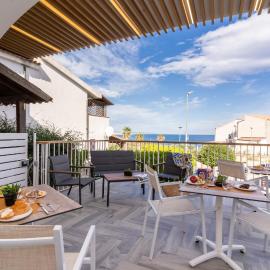 Grenilù Sea，位于克罗托内的酒店