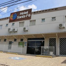 Hotel Santa Fé,位于伊图佩瓦的酒店
